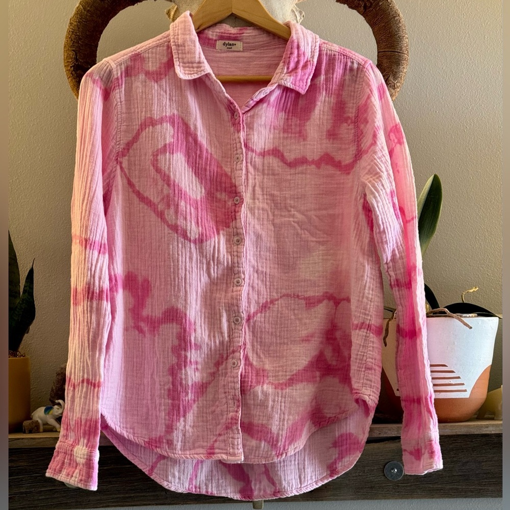 Dylan pink